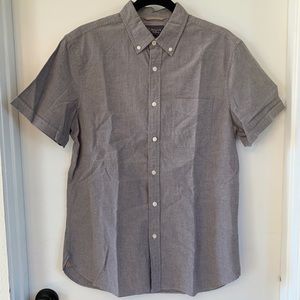 Short Sleeve Regular Fit Shirt NWOT
